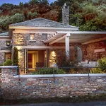 Willa Sunrise Pelion Sea View Chorefton